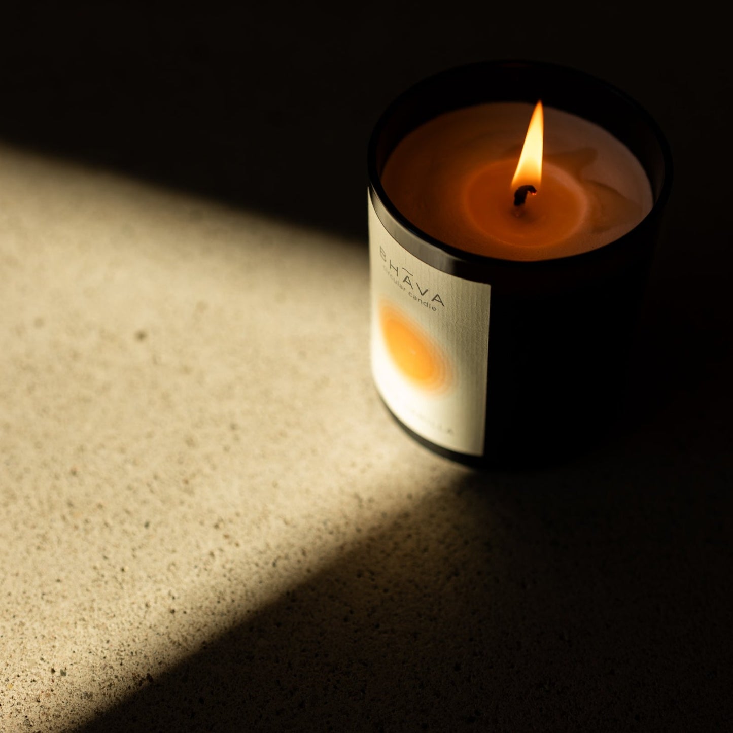 BLACK VANILLA